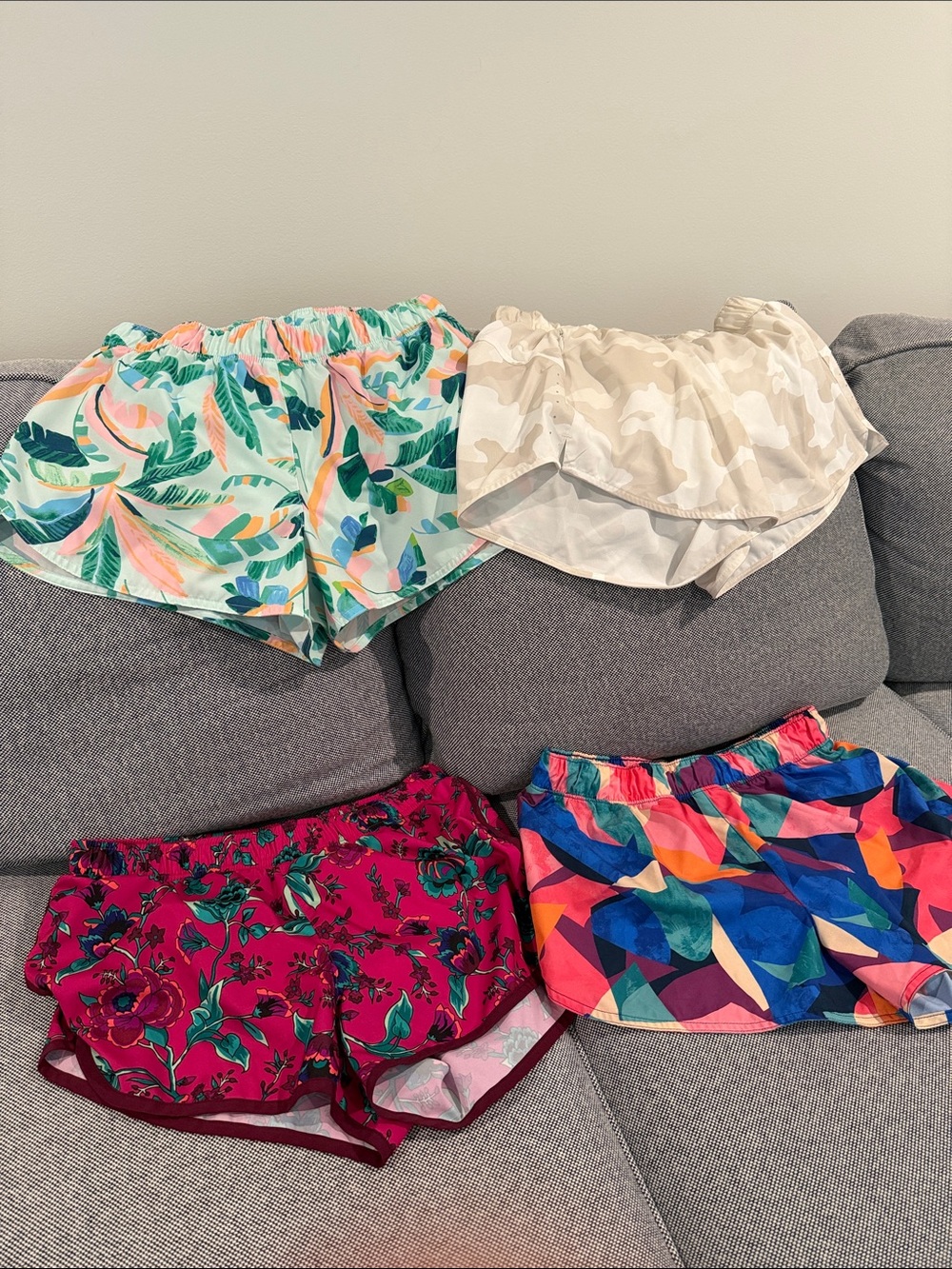 Old Navy active shorts